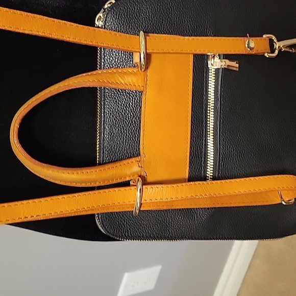 Divina Firenze Backpack Handbag - Picture 7 of 14